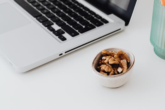 Boost Your Game: Why Protein Snacks Are Essential for Top Performance